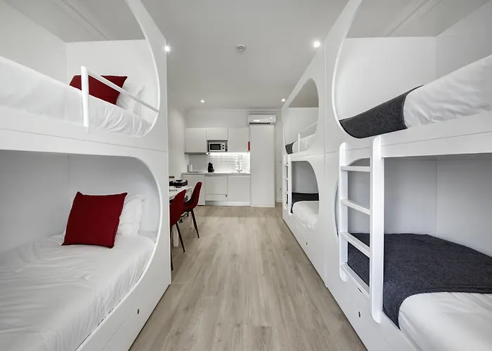 Downtown Lovers Bombarda 451