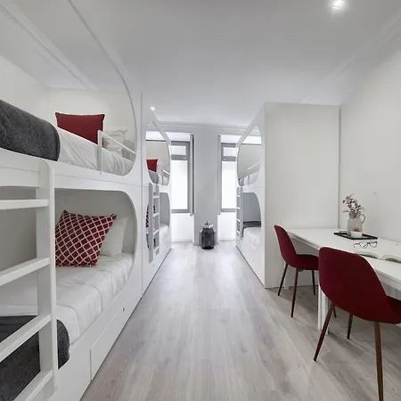 Downtown Lovers Bombarda 451 *