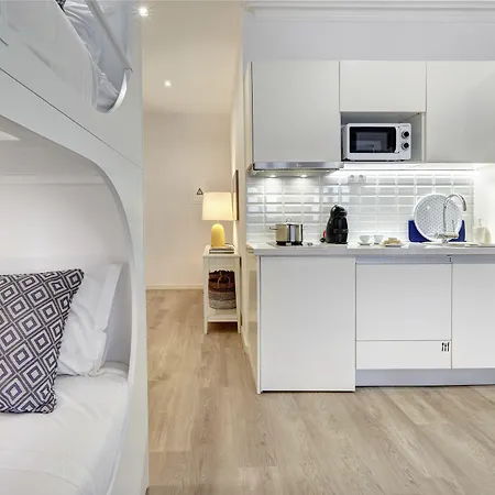 Downtown Lovers Bombarda 451 Hotel