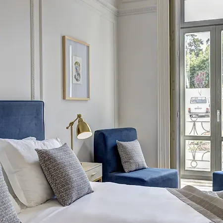 Downtown Lovers Bombarda 451 *