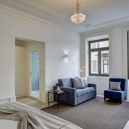 Downtown Lovers Bombarda 451 * Porto