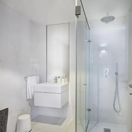 Downtown Lovers Bombarda 451