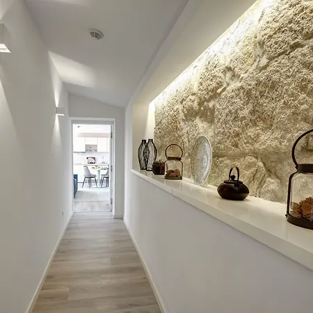 Downtown Lovers Bombarda 451 호텔 *