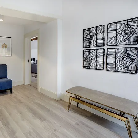 Downtown Lovers Bombarda 451 호텔 *