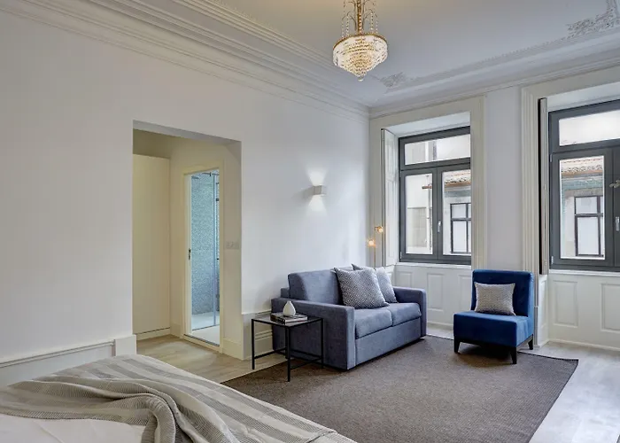 Downtown Lovers Bombarda 451 * Porto