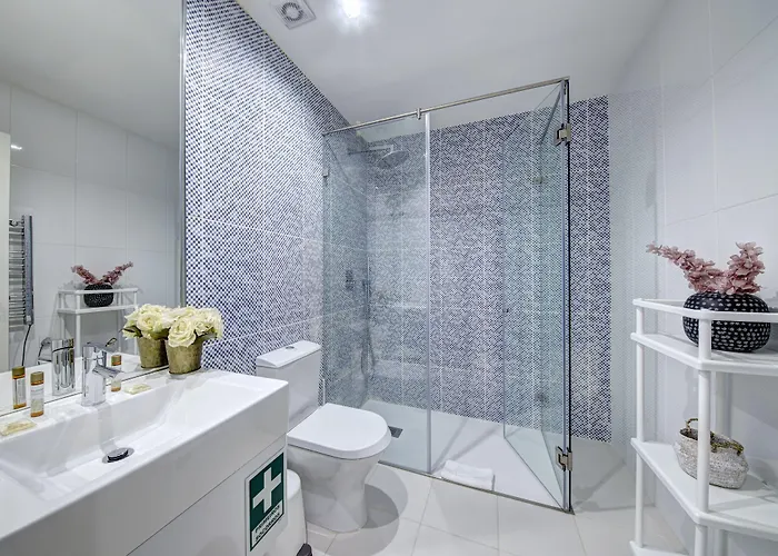 Downtown Lovers Bombarda 451 Hotel *